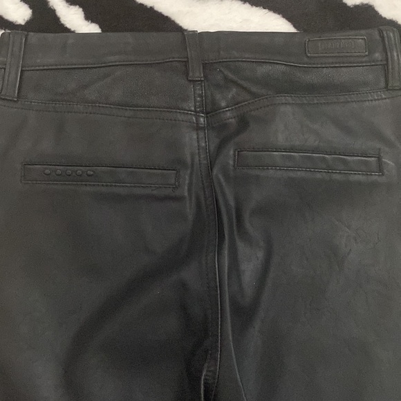 😍BLANK NYC ANKLE LACE UP FAUX LEATHER SKINNY PANTS SIZE 26 - Picture 10 of 10